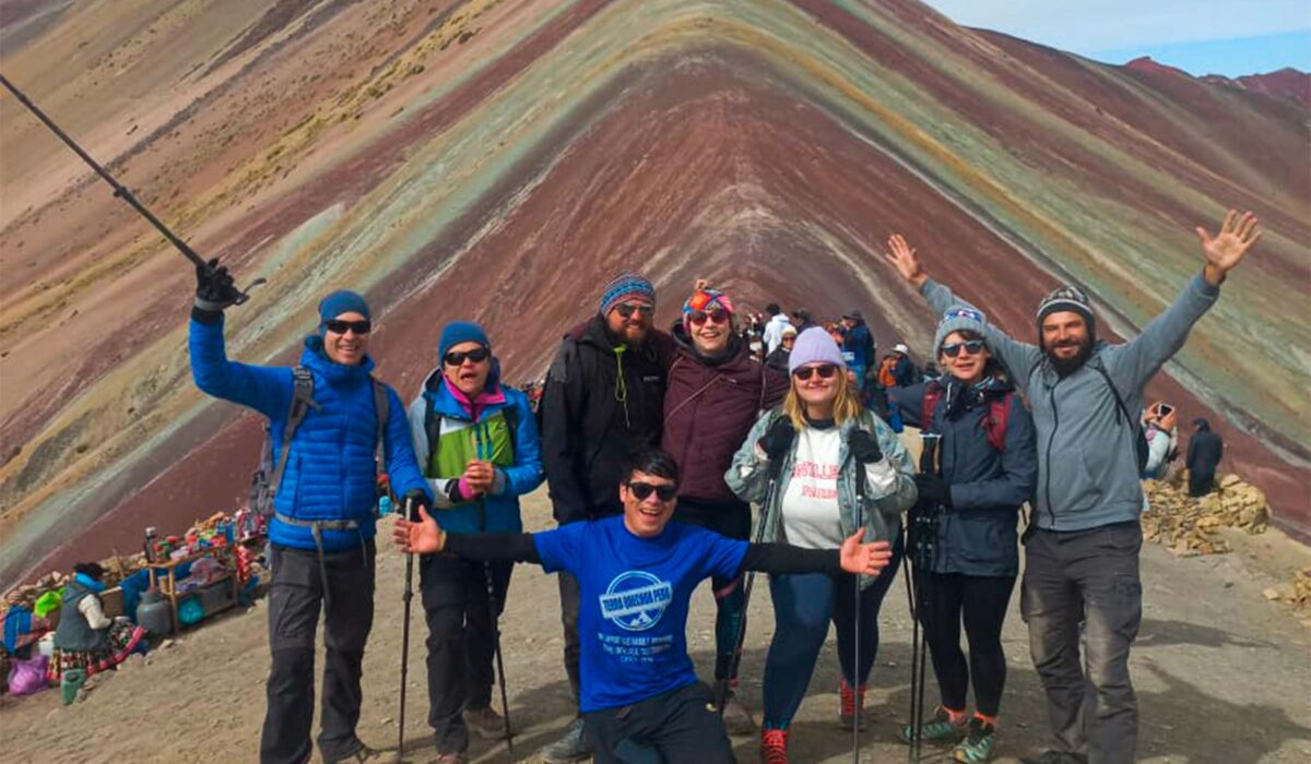 Rainbow Mountain Full Day