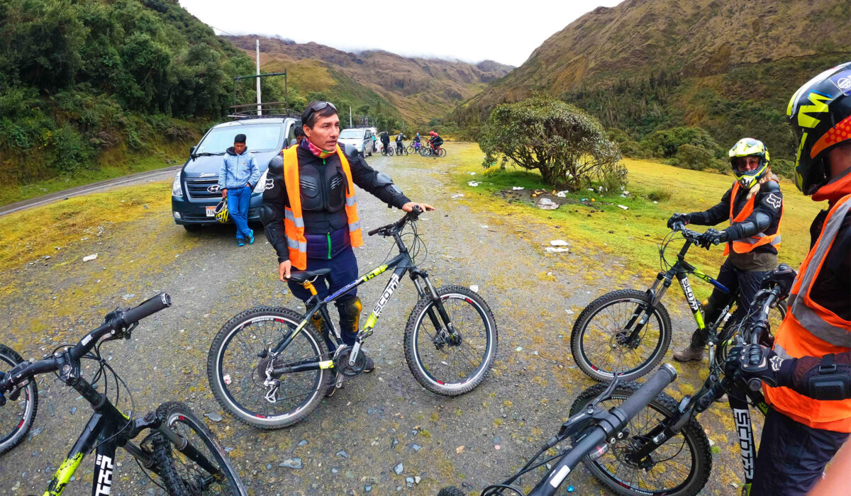 Inca Jungle a Machu Picchu 4 Días / 3 Ciclismo+Rafting+Tirolesa