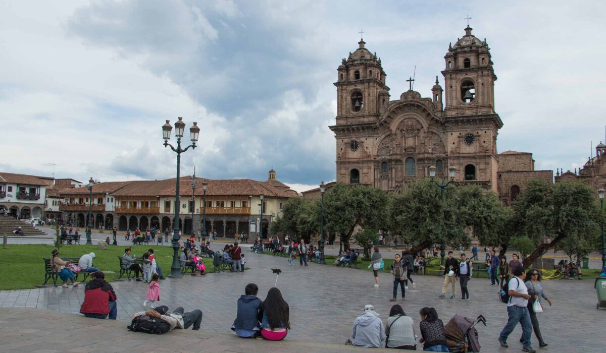 Lima-Cusco-Urubamba- Camino inca corto – Machu Picchu-Lago Titicaca 10 Días / 9 Noches