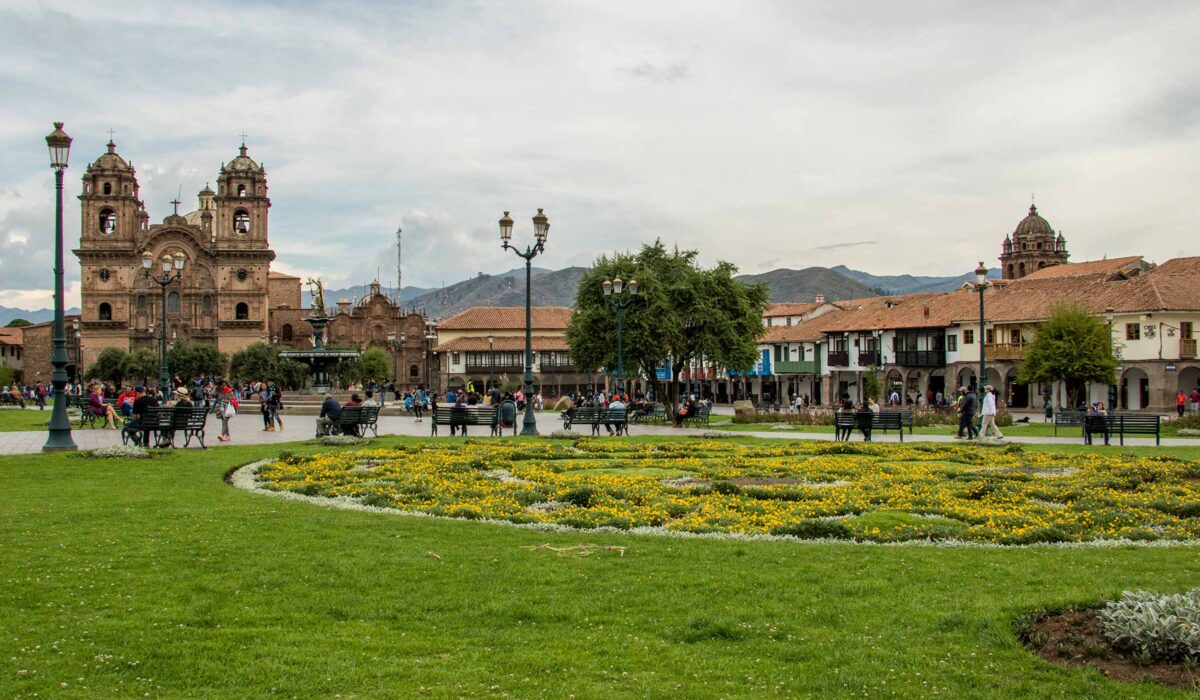 Lima-Cusco-Urubamba- Camino inca corto – Machu Picchu-Lago Titicaca 10 Días / 9 Noches
