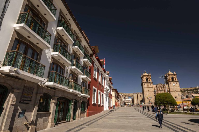 Tour en la ciudad de Puno – Medio Dia