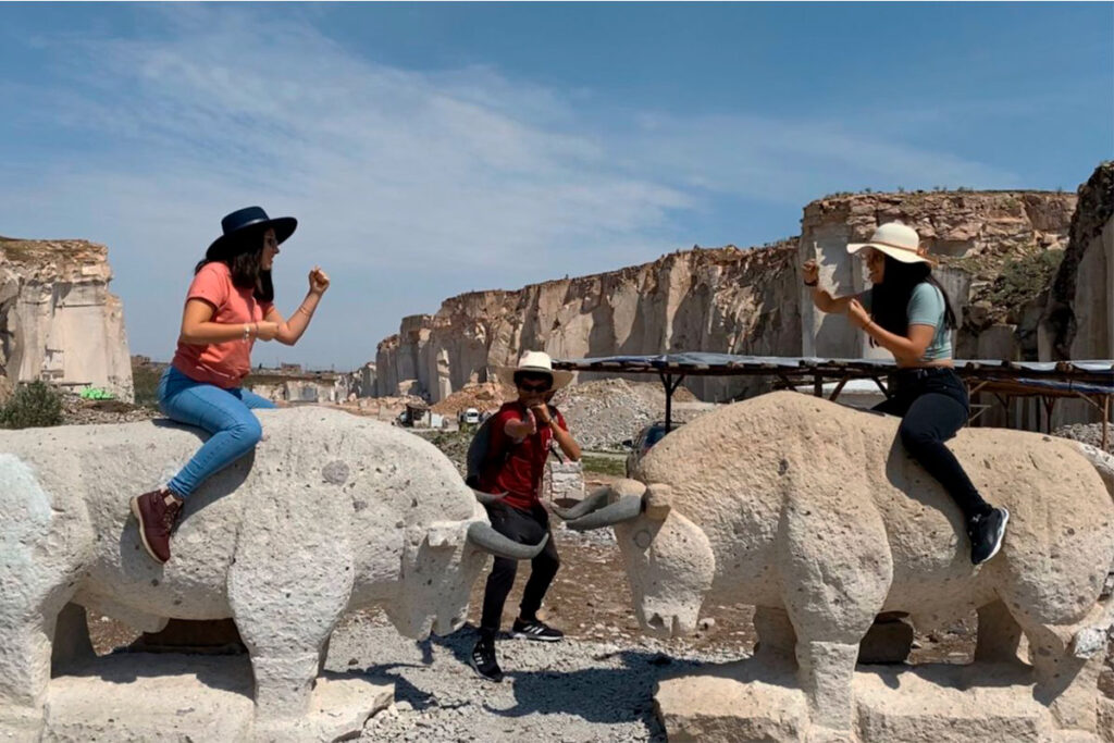 Tour Ciudad de Arequipa + Ruta del Sillar 1 Dia – 1