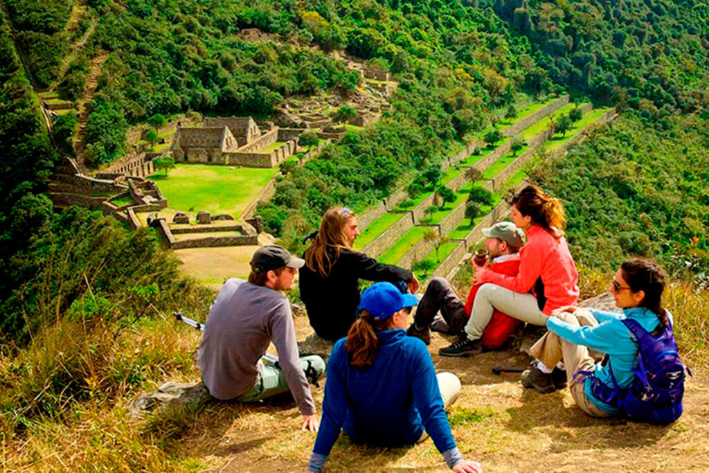 Choquequirao Trekking 4 Days / 3 Nights – 8