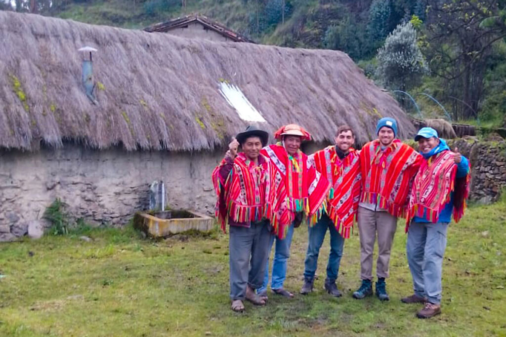 Caminata a Lares 3 Días / 2 Noches – 10